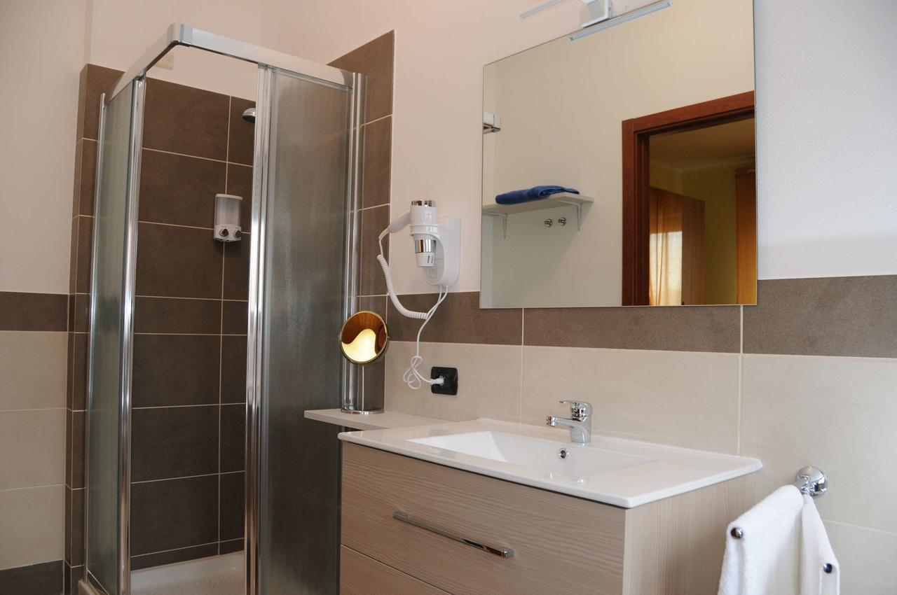 Color House Malpensa B&B Cassano Magnago Εξωτερικό φωτογραφία